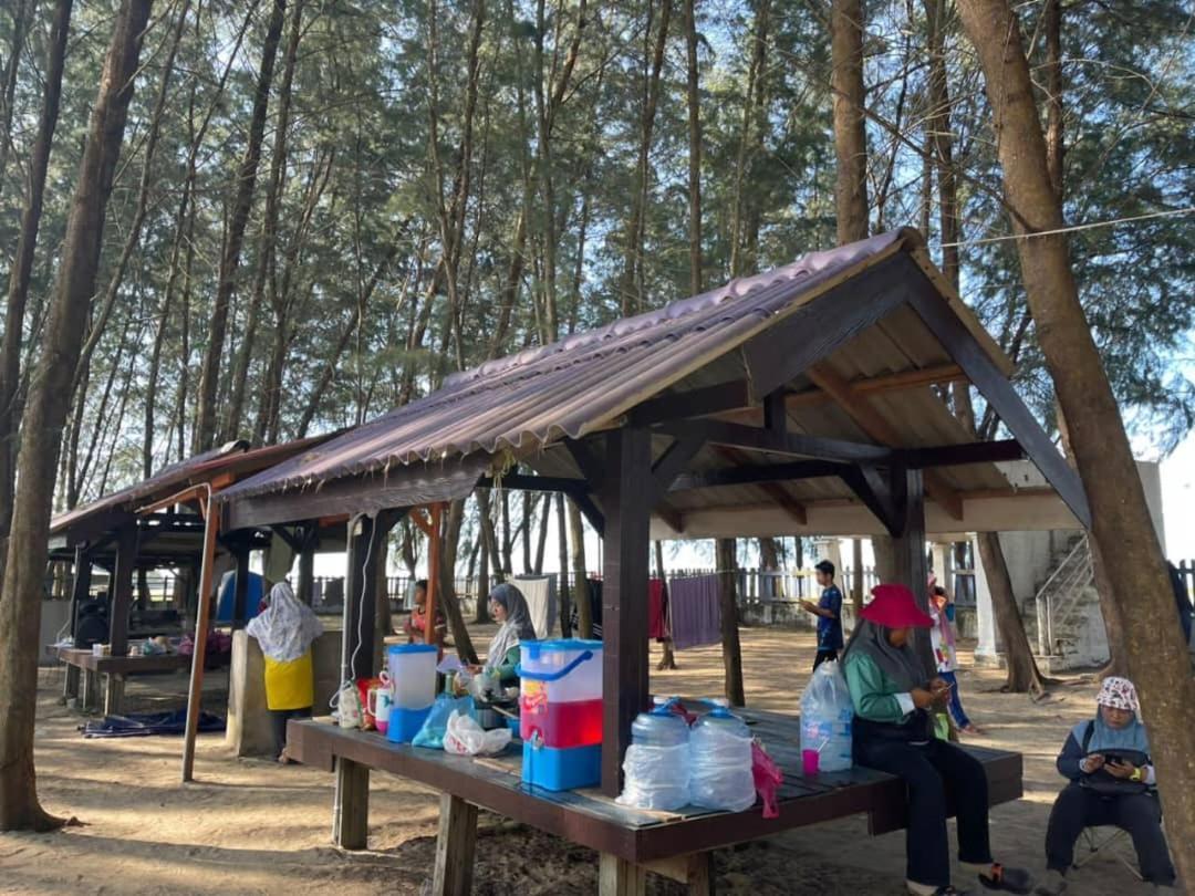 Dgeting Beach Resort Tumpat Exterior photo